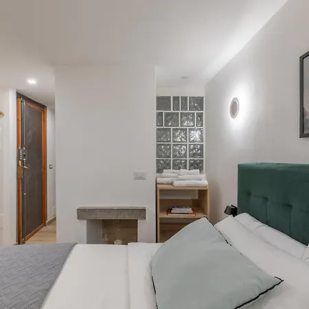 Iflat Small Studio In The Heart Of Trastevere Lägenhet *
